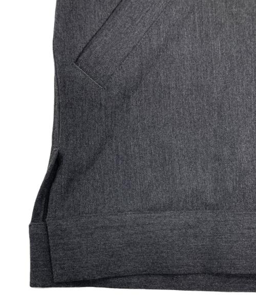 UNITED TOKYO（ユナイテッドトーキョー）UNITED TOKYO (ユナイテッドトーキョー) アウトラストジップブルゾン グレー サイズ:SIZE 2の古着・服飾アイテム