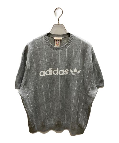 adidas（アディダス）adidas (アディダス) FUCKING AWESOME (ファッキンオーサム) FA Pinstripe Tee Shirt グレー サイズ:SIZE XL 未使用品の古着・服飾アイテム