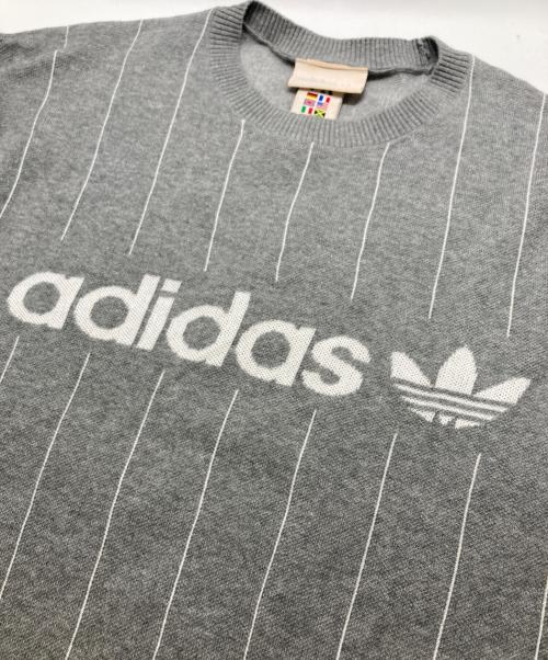 adidas（アディダス）adidas (アディダス) FUCKING AWESOME (ファッキンオーサム) FA Pinstripe Tee Shirt グレー サイズ:SIZE XL 未使用品の古着・服飾アイテム