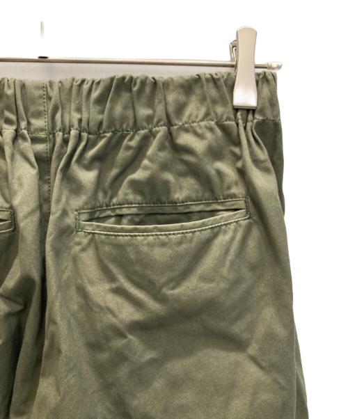 KAGURE（カグレ）kagure (カグレ) ユーティリティーイージーパンツ オリーブ サイズ:SIZE Freeの古着・服飾アイテム