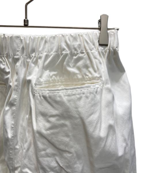 KAGURE（カグレ）KAGURE (カグレ) ユーティリティーイージーパンツ ホワイト サイズ:SIZE Freeの古着・服飾アイテム