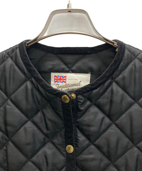 Traditional Weatherwear（トラディショナルウェザーウェア）Traditional Weatherwear (トラディショナルウェザーウェア) ARKLEY LONG キルティングコート ブラック サイズ:34の古着・服飾アイテム