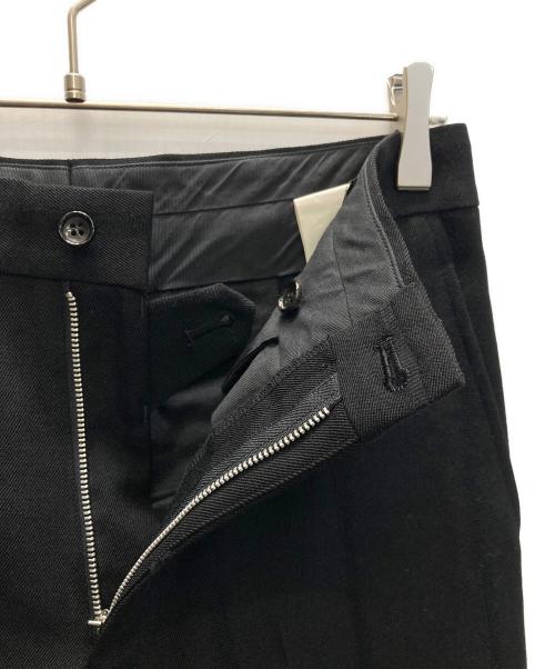 COMME des GARCONS HOMME PLUS（コムデギャルソンオムプリュス）COMME des GARCONS HOMME PLUS (コムデギャルソンオムプリュス) ウールストライプトラウザー ブラック サイズ:SIZE Sの古着・服飾アイテム