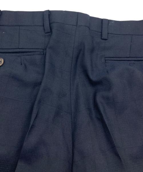 BURBERRY BLACK LABEL（バーバリーブラックレーベル）BURBERRY BLACK LABEL (バーバリーブラックレーベル) 3ピーススーツ ブラック サイズ:38Rの古着・服飾アイテム