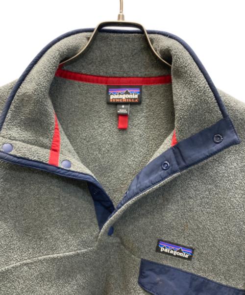 Patagonia（パタゴニア）Patagonia (パタゴニア) ライトウェイト・シンチラ・スナップT・プルオーバー/Lightweight Synchilla Snap-T Pullover  グレー サイズ:Sの古着・服飾アイテム