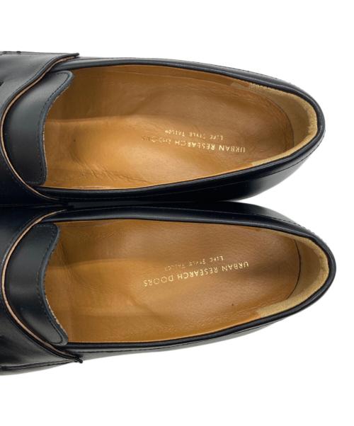 URBAN RESEARCH DOORS（アーバンリサーチドアーズ）URBAN RESEARCH DOORS (アーバンリサーチドアーズ) マルチスペックコインローファー/Multi-spec coin loafers ブラック サイズ:8の古着・服飾アイテム