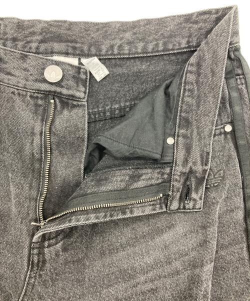 adidas（アディダス）adidas (アディダス) Adilenium シーズン3 ルーズフィット デニムパンツ ブラック サイズ:31の古着・服飾アイテム