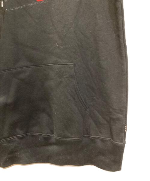 GOD SELECTION XXX（ゴッドセレクショントリプルエックス）GOD SELECTION XXX (ゴッドセレクショントリプルエックス) FRAGMENT DESIGN (フラグメントデザイン) プルオーバーパーカー ブラック サイズ:Mの古着・服飾アイテム