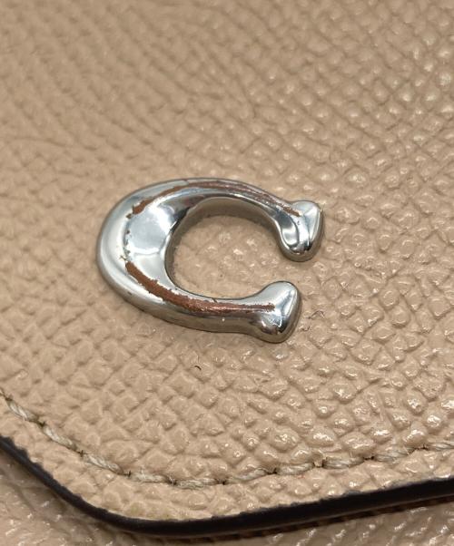 COACH（コーチ）COACH (コーチ) 3つ折り財布 ベージュの古着・服飾アイテム