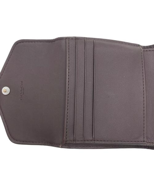 COACH（コーチ）COACH (コーチ) 3つ折り財布 ベージュの古着・服飾アイテム