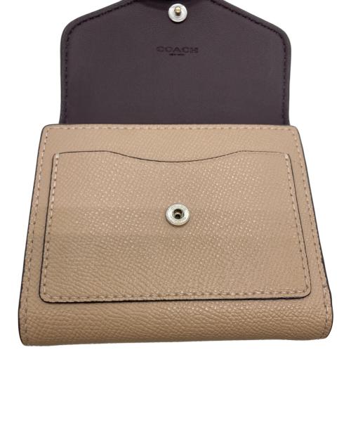 COACH（コーチ）COACH (コーチ) 3つ折り財布 ベージュの古着・服飾アイテム