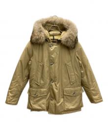 WOOLRICH（ウールリッチ）の古着「ARCTIC PARKA アークティックパーカー」｜ベージュ