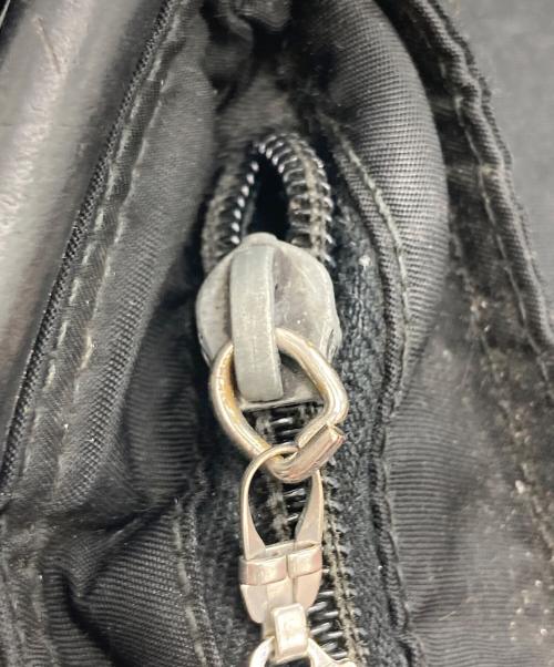 PRADA（プラダ）PRADA (プラダ) ナイロンショルダーバッグ ブラックの古着・服飾アイテム