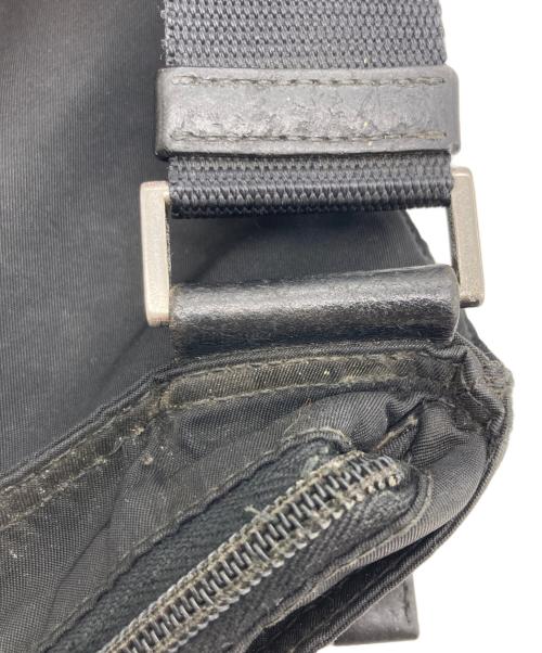 PRADA（プラダ）PRADA (プラダ) ナイロンショルダーバッグ ブラックの古着・服飾アイテム