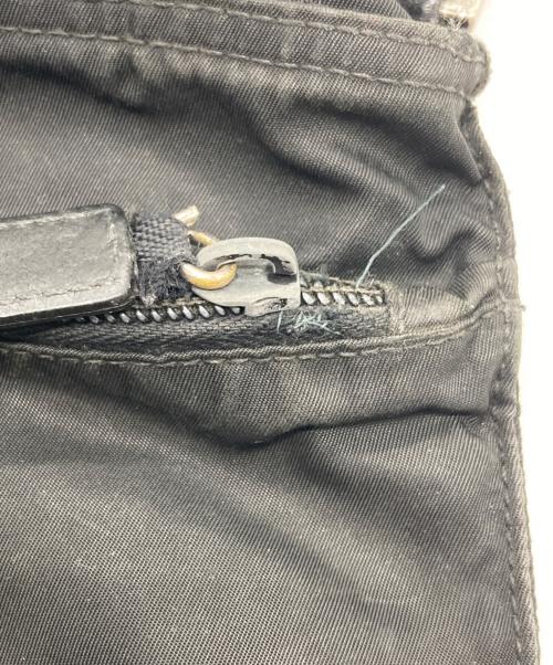 PRADA（プラダ）PRADA (プラダ) ナイロンショルダーバッグ ブラックの古着・服飾アイテム