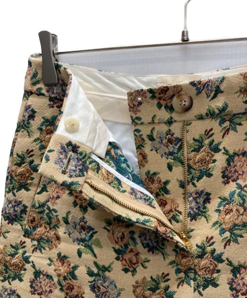 SEZANE（セザンヌ）SEZANE (セザンヌ) 花柄パンツ ベージュ×グリーン サイズ:SIZE Mの古着・服飾アイテム