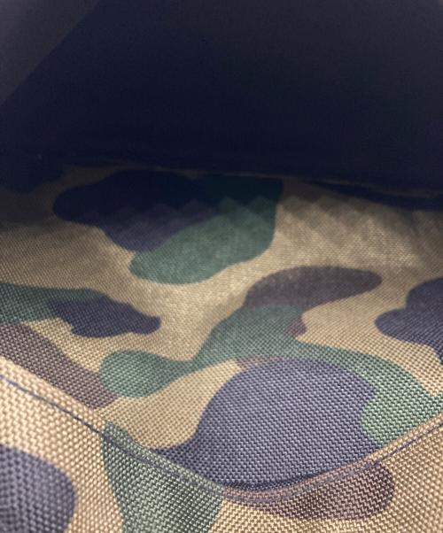 A BATHING APE（ア ベイシング エイプ）A BATHING APE (ア ベイシング エイプ) CAMO DAY PACK/カモデイパック グリーンの古着・服飾アイテム