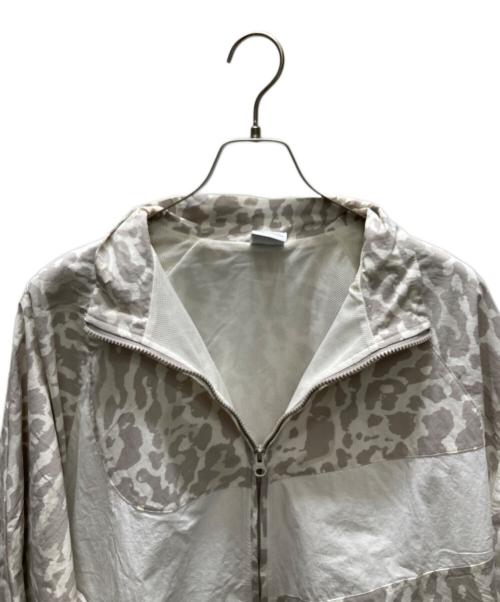 NIKE（ナイキ）NIKE (ナイキ) ウーブン プリンテッド ジャケット グレー サイズ:Lの古着・服飾アイテム