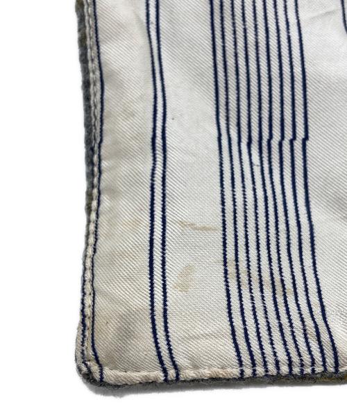 DRIES VAN NOTEN（ドリスヴァンノッテン）DRIES VAN NOTEN (ドリスヴァンノッテン) シルク混ストライプストール グレーの古着・服飾アイテム