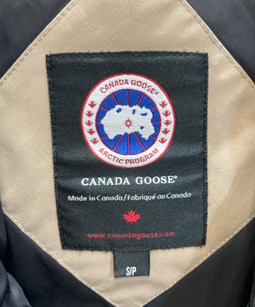 CANADA GOOSE（カナダグース）CANADA GOOSE (カナダグース) BELLEVILLE PARKA ダウンジャケット ベージュ サイズ:SIZE Sの古着・服飾アイテム