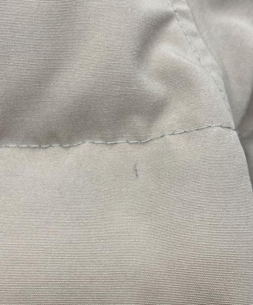 CANADA GOOSE（カナダグース）CANADA GOOSE (カナダグース) BELLEVILLE PARKA ダウンジャケット ベージュ サイズ:SIZE Sの古着・服飾アイテム