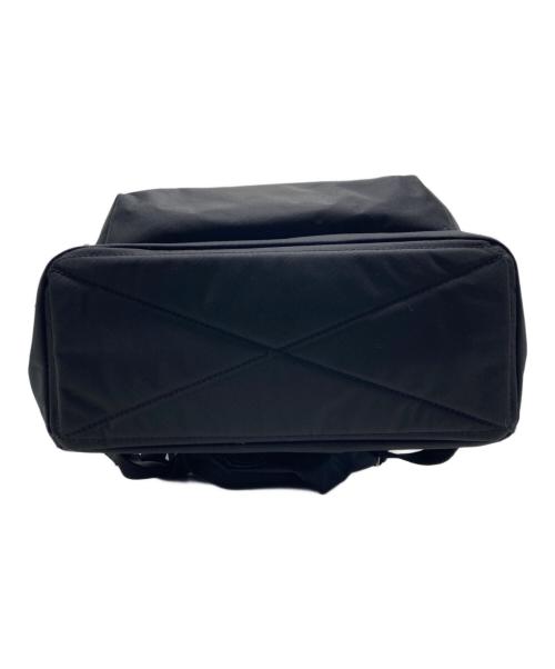 MARC JACOBS（マークジェイコブズ）MARC JACOBS (マークジェイコブズ) ザ バイカー ナイロン バックパック ラージ ブラックの古着・服飾アイテム