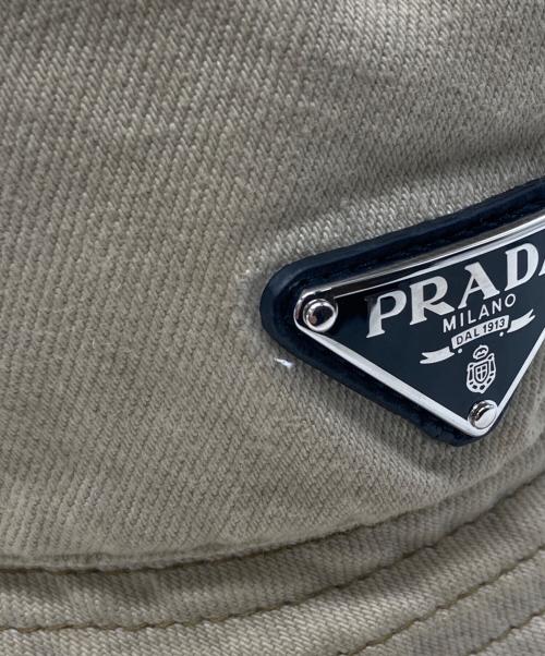 PRADA（プラダ）PRADA (プラダ) Re-Nylon バケットハット ベージュ サイズ:Mの古着・服飾アイテム