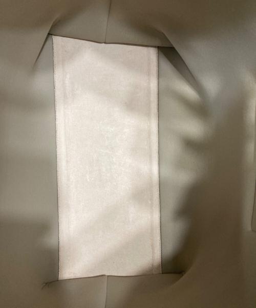 IACUCCI（イアクッチ）IACUCCI (イアクッチ) ソルベット L ベージュ サイズ:下記参照の古着・服飾アイテム