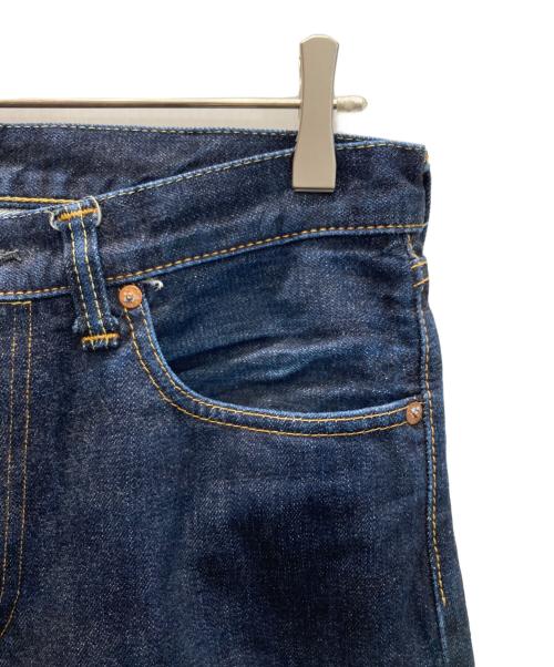 MOMOTARO JEANS（桃太郎ジーンズ）MOMOTARO JEANS (桃太郎ジーンズ) 15.7oz 特濃インディゴ出陣ナローテーパード インディゴ サイズ:SIZE W32の古着・服飾アイテム