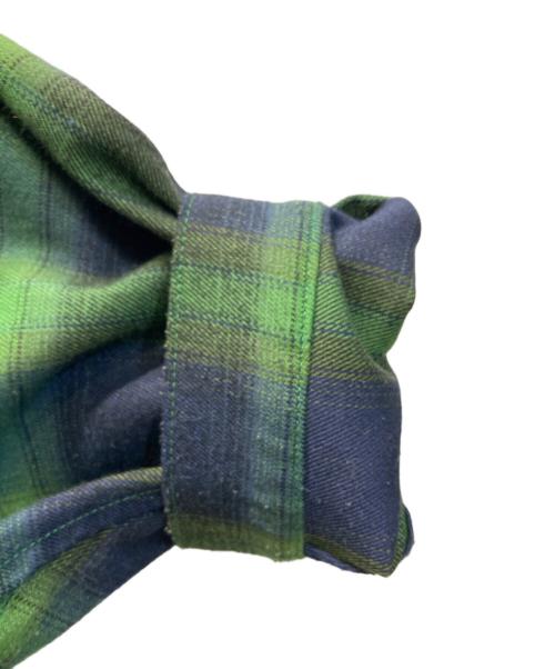 TIGHTBOOTH PRODUCTION（タイトブースプロダクション）TIGHTBOOTH PRODUCTION (タイトブースプロダクション) OMBRE L/S SHIRT グリーン×ネイビー サイズ:SIZE Lの古着・服飾アイテム