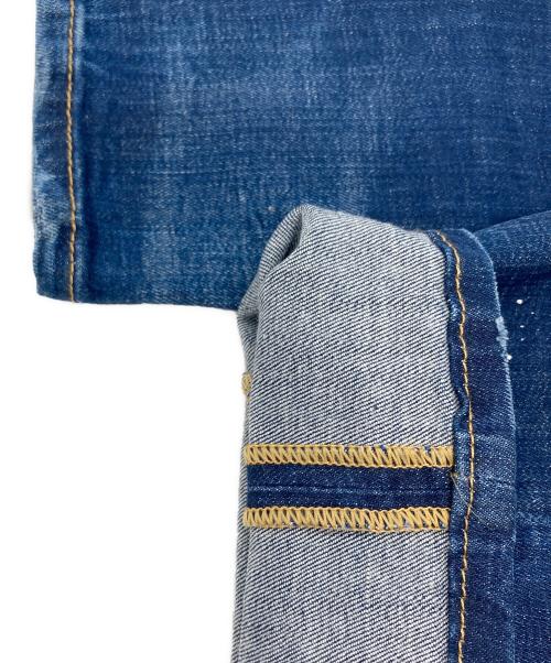 DSQUARED2（ディースクエアード）DSQUARED2 (ディースクエアード) SEXY TWIST JEAN ダメージ加工デニムパンツ インディゴ サイズ:44の古着・服飾アイテム