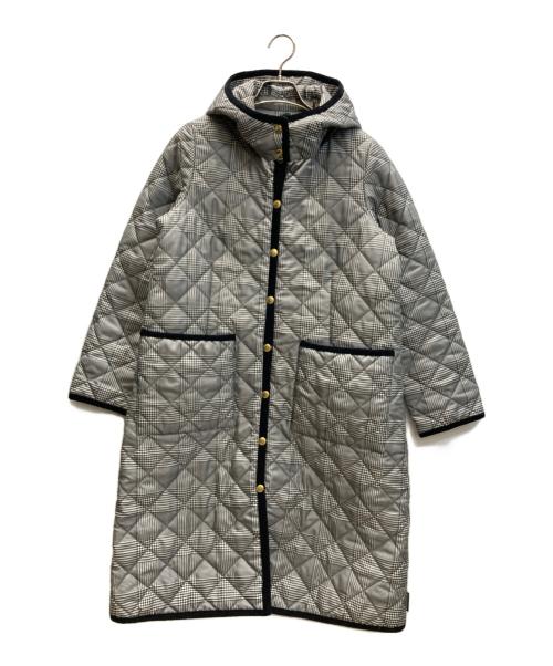 Traditional Weatherwear（トラディショナルウェザーウェア）Traditional Weatherwear (トラディショナルウェザーウェア) ノーカラーキルティングコート ホワイト×ブラック サイズ:36の古着・服飾アイテム