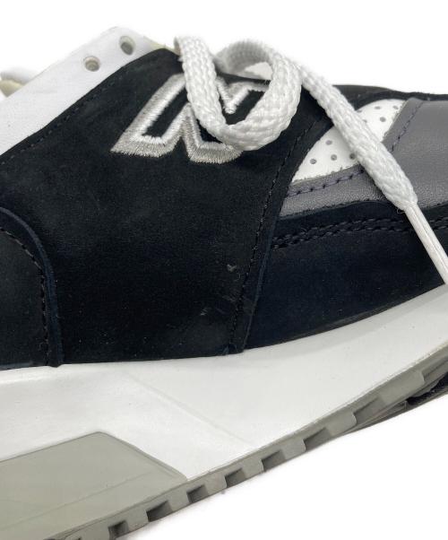 NEW BALANCE（ニューバランス）NEW BALANCE (ニューバランス) ローカットスニーカー ホワイト×ブラック サイズ:SIZE UK7 1/2 (26.5cm)の古着・服飾アイテム
