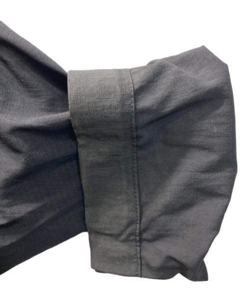 ARC'TERYX（アークテリクス）ARC'TERYX (アークテリクス) SQUAMISH HOODY/スクァミッシュ・フーディ ブラック サイズ:SIZE Mの古着・服飾アイテム