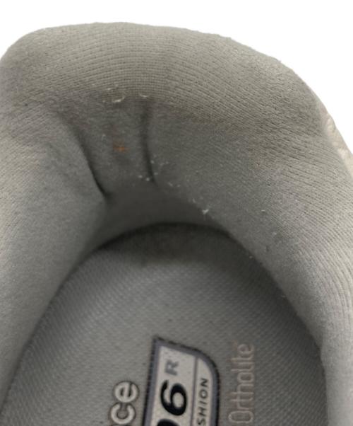 NEW BALANCE（ニューバランス）NEW BALANCE (ニューバランス) ローカットスニーカー ベージュ サイズ:SIZE 25.5cmの古着・服飾アイテム