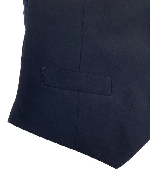 GIORGIO ARMANI STAFF（ジョルジョアルマーニスタッフ）GIORGIO ARMANI STAFF (ジョルジョアルマーニスタッフ) ジレ ブラック サイズ:SIZE 46 未使用品の古着・服飾アイテム