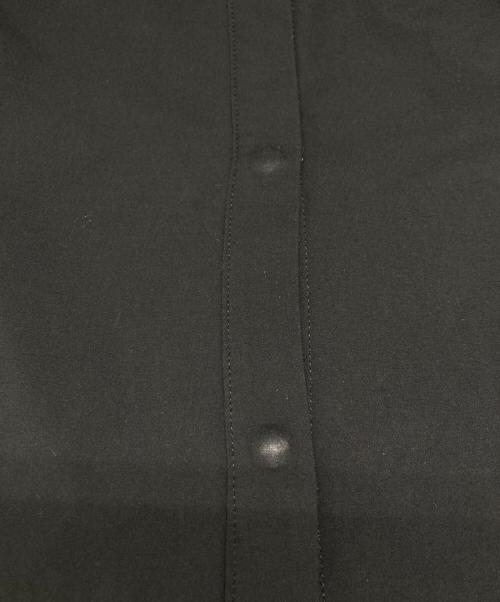 ARC'TERYX（アークテリクス）ARC'TERYX (アークテリクス) VAUX LS SHIRT W ブラック サイズ:Mの古着・服飾アイテム