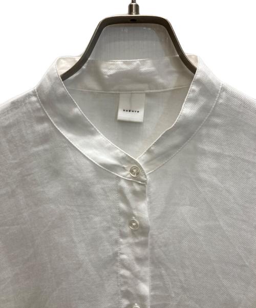 KAGURE（カグレ）kagure (カグレ) ラミースタンドカラーショートシャツ ホワイト サイズ:Freeの古着・服飾アイテム