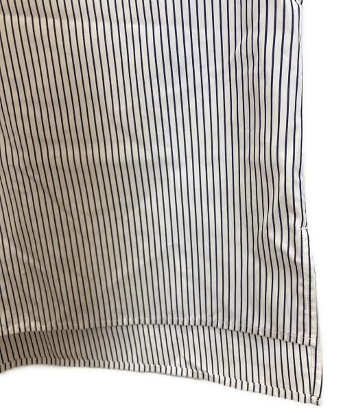 JOURNAL STANDARD（ジャーナルスタンダード）JOURNAL STANDARD (ジャーナルスタンダード) ハイカウントコットンクロップドシャツ ホワイト×グレー サイズ:表記無しの古着・服飾アイテム