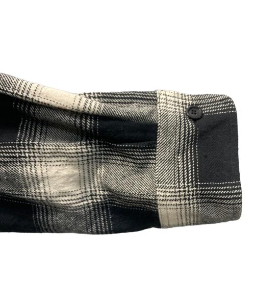 Kinema（キネマ）KINEMA (キネマ) L/S OMBRE CHECK SHIRT ホワイト×ブラック サイズ:SIZE Lの古着・服飾アイテム