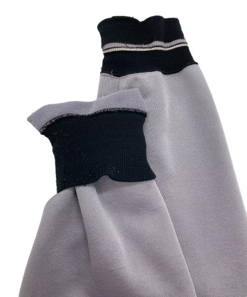 adidas（アディダス）adidas (アディダス) トラックジャケット グレー サイズ:Mの古着・服飾アイテム