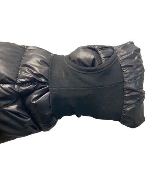 PRADA（プラダ）PRADA (プラダ) トライアングルロゴホワイトグースダウンジャケット ブラック サイズ:38の古着・服飾アイテム