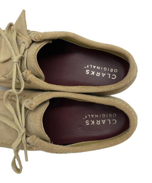 CLARKS（クラークス）CLARKS (クラークス) ウィメンズワラビー Wallabee GTX ベージュ サイズ:SIZE 23.5cmの古着・服飾アイテム