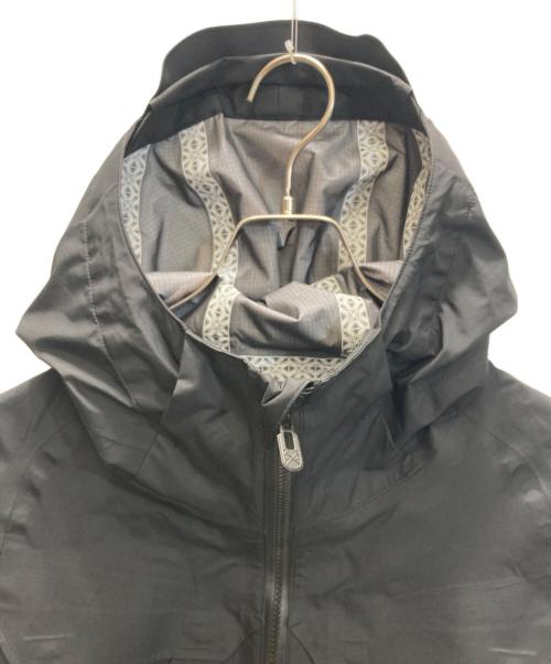WHITE MOUNTAINEERING（ホワイトマウンテ二アニング）WHITE MOUNTAINEERING (ホワイトマウンテ二アニング) GORE-TEX NYLON TAFFETA 3L MOUNTAIN PARKA ナイロンタフタ3Lマウンテンパーカー ブラック サイズ:1の古着・服飾アイテム