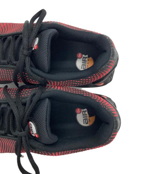 NIKE（ナイキ）NIKE (ナイキ) エア マックス Dn エッセンシャル ブラック×レッド サイズ:SIZE 27.5cmの古着・服飾アイテム