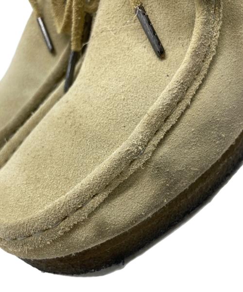 CLARKS（クラークス）CLARKS (クラークス) ワラビーブーツ ベージュ サイズ:SIZE 25.5cmの古着・服飾アイテム