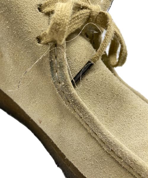 CLARKS（クラークス）CLARKS (クラークス) ワラビーブーツ ベージュ サイズ:SIZE 25.5cmの古着・服飾アイテム