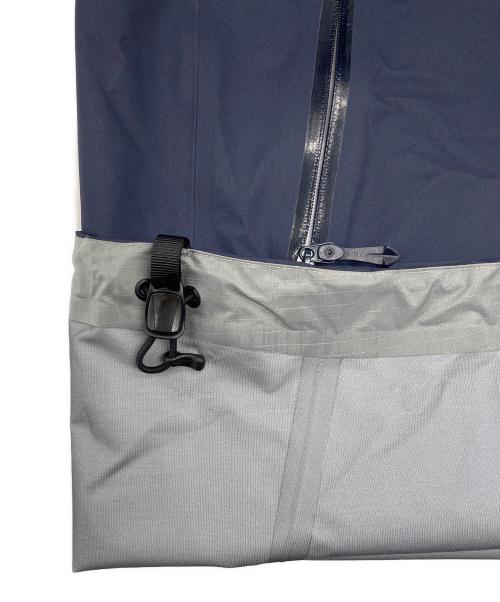 ARC'TERYX（アークテリクス）ARC'TERYX (アークテリクス) BETA JACKET ベータジャケット ネイビー サイズ:SIZE Lの古着・服飾アイテム