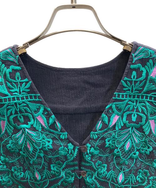 GRACE CONTINENTAL（（グレースコンチネンタル）GRACE CONTINENTAL (（グレースコンチネンタル) サークル刺繍TOP ネイビー サイズ:SIZE 36 未使用品の古着・服飾アイテム