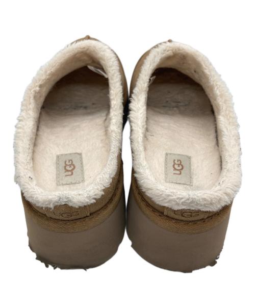 UGG（アグ）UGG (アグ) ニュー ハイツ コージークロッグ / NEW HEIGHTS COZY CLOG ベージュ サイズ:25の古着・服飾アイテム